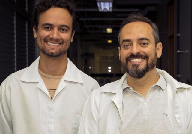 Imagem mostra Yuri e Henrique lado a lado